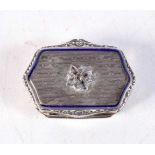 A SILVER AND ENAMEL PILL BOX. 10.3 grams. 3.5 cm x 2.5 cm.