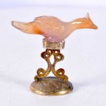 AN ANTIQUE CHINESE AGATE SEAL. 5 cm x 4.5 cm.