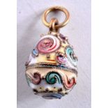 A RUSSIAN SILVER AND ENAMEL EGG PENDANT. 5.2 grams. 1.75 cm x 1 cm.