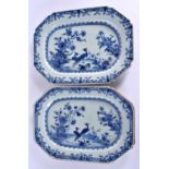 A PAIR OF EARLY 18TH CENTURY CHINESE EXPORT BLUE AND WHITE DISHES Qianlong. 30 cm x 23 cm.