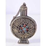 A TIBETAN SILVER CORAL AND TURQUOISE SCENT BOTTLE. 18.7 grams. 5.5 cm x 3.5 cm.