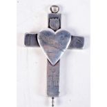 A 17TH/18TH CENTURY CONTINENTAL SILVER RELIQUARY CROSS. 58.7 grams. 11.5 cm x 6.75 cm.