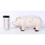 A heavy cast iron pig money box 13 x 26 cm.