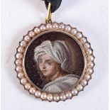 A FINE EARLY 19TH CENTURY MICRO MOSAIC AND PEARL NECKLACE depicting a female. 25.3 grams. Pendant