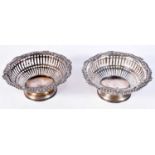 A PAIR OF VICTORIAN SILVER BON BON DISHES. Sheffield 1898. 232 grams. 13 cm x 5 cm.