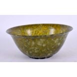 AN EARLY 20TH CENTURY CHINESE CARVED JADE BOWL Late Qing/Republic. 12.5 cm diameter.