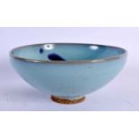 A CHINESE JUNYAO STONEWARE BOWL 20th Century. 17 cm diameter.