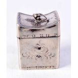 AN ANTIQUE DUTCH SILVER PATCH BOX. 18.8 grams. 3.25 cm x 2.75 cm.