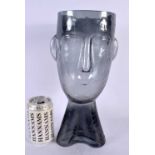 AN UNUSUAL LARGE SMOKEY GLASS PORTRAIT VASE. 33 cm x 14 cm.