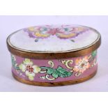 AN EARLY 20TH CENTURY CHINESE CANTON ENAMEL BOX AND COVER painted with a butterfly. 5.5 cm x 4 cm.