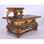 A 19TH CENTURY JAPANESE MEIJI PERIOD BLACK AND GOLD LACQUER DISPLAY STAND. 21 cm x 16 cm.