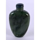 A 19TH CENTURY CHINESE CARVED JADE SNUFF BOTTLE Qing. 7 cm x 3.5 cm.