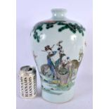 A CHINESE FAMILLE VERTE PORCELAIN MEIPING VASE 20th Century. 33 cm x 16 cm.
