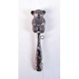 A VINTAGE SILVER BEAR BABIES RATTLE. 26.8 grams. 12.5 cm long.