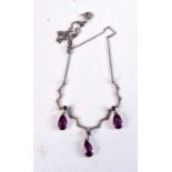 AN AMETHYST NECKLACE. 3.5 grams. 20 cm long.