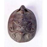 A CHINESE BRONZE SCROLL WEIGHT WITH A DRAGON HEAD. 2.1cm x 5.8cm x 4.3cm, weight 86g