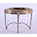 AN UNUSUAL EDWARDIAN SILVER TABLE SALT. Sheffield 1910. 126 grams. 12.5 cm x 9.5 cm.