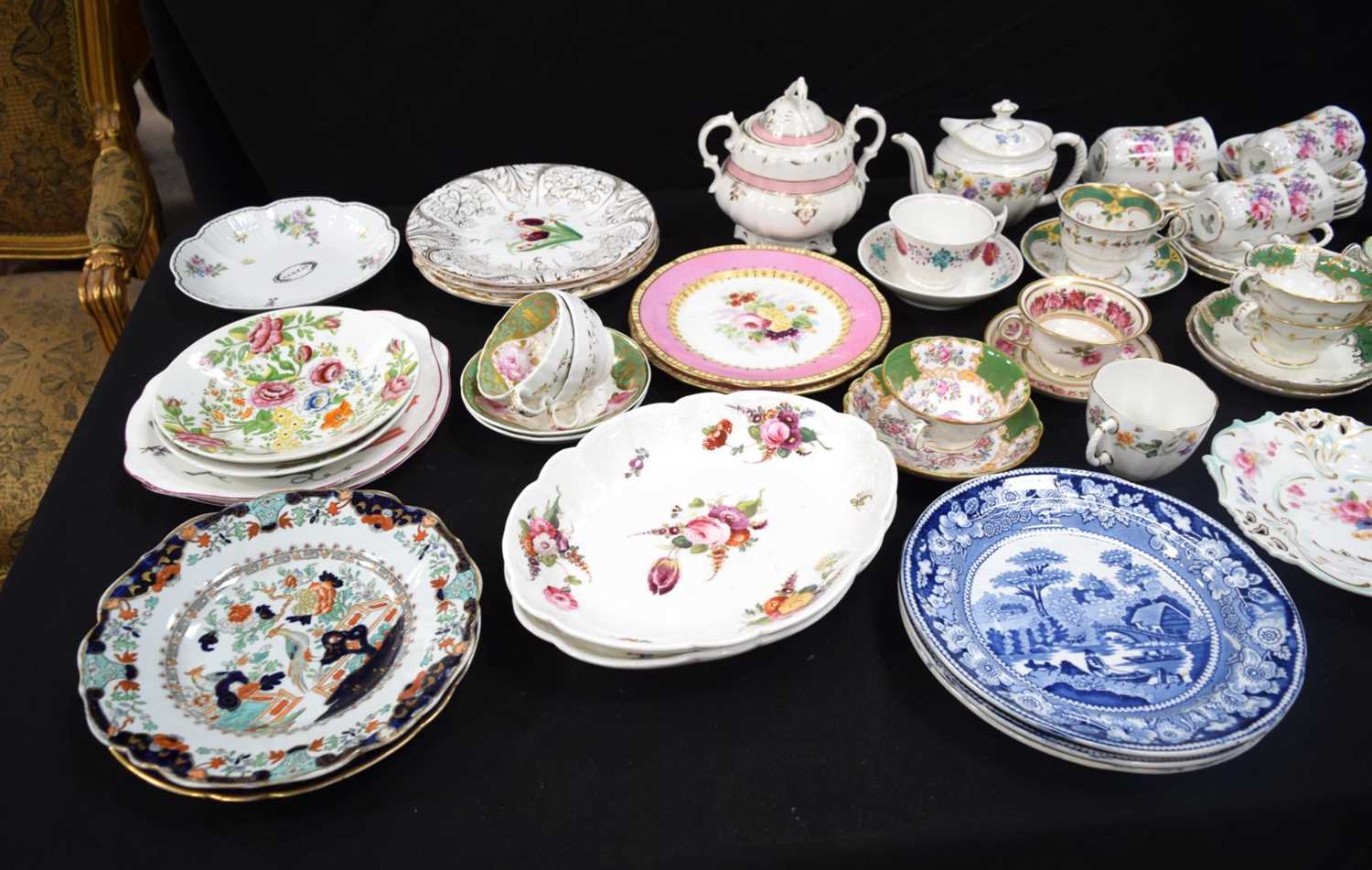 A large collection of China Tea ware including Crown Derby - Bild 2 aus 17