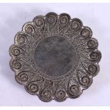 AN ANTIQUE SILVER FILIGREE DISH decorated with foliage. 110 grams. 11 cm wide.