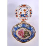 AN EARLY 19TH CENTURY ENGLISH PORCELAIN SHELL FORM DISH painted with bold roses, together with an