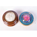 TWO SNUFF BOXES. Largest 5 cm wide. (2)