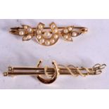 TWO 15CT GOLD EQUESTRIAN RELATED BAR BROOCHES. Stamped 15K. Largest 4.8cm x 1.2cm, total weight 6.2g