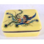 AN EARLY 20TH CENTURY JAPANESE MEIJI PERIOD YELLOW CLOISONNE ENAMEL BOX AND COVER decorated with a