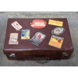 A Chely leather Suitcase 21 x 65 x 42 cm.