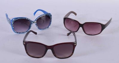 THREE PAIRS OF DESIGNER SUNGLASSES. (3)