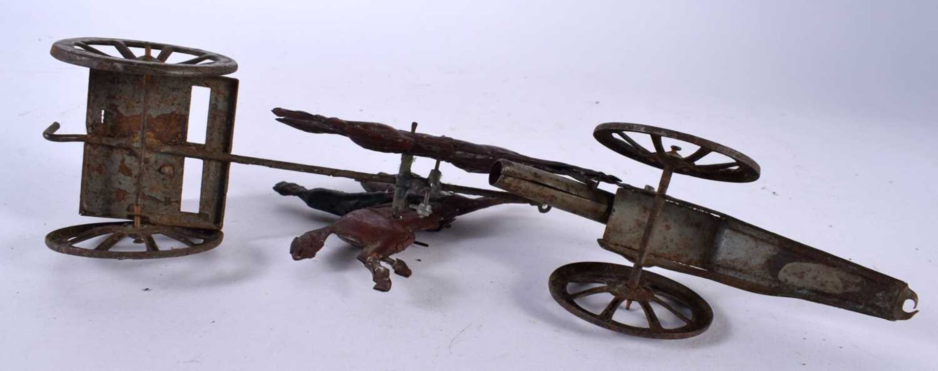 TWO EARLY TINPLATE TOYS. Largest 14cm wide. (2) - Image 4 of 4