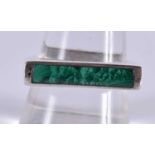 A MALACHITE RING. Size R, Weight 6.3g