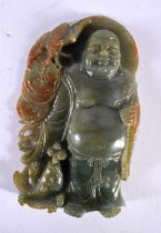 AN EARLY 20TH CENTURY CHINESE CARVED GREEN JADE FIGURE OF A BUDDHA Late Qing/Republic. 12 cm x 7cm.
