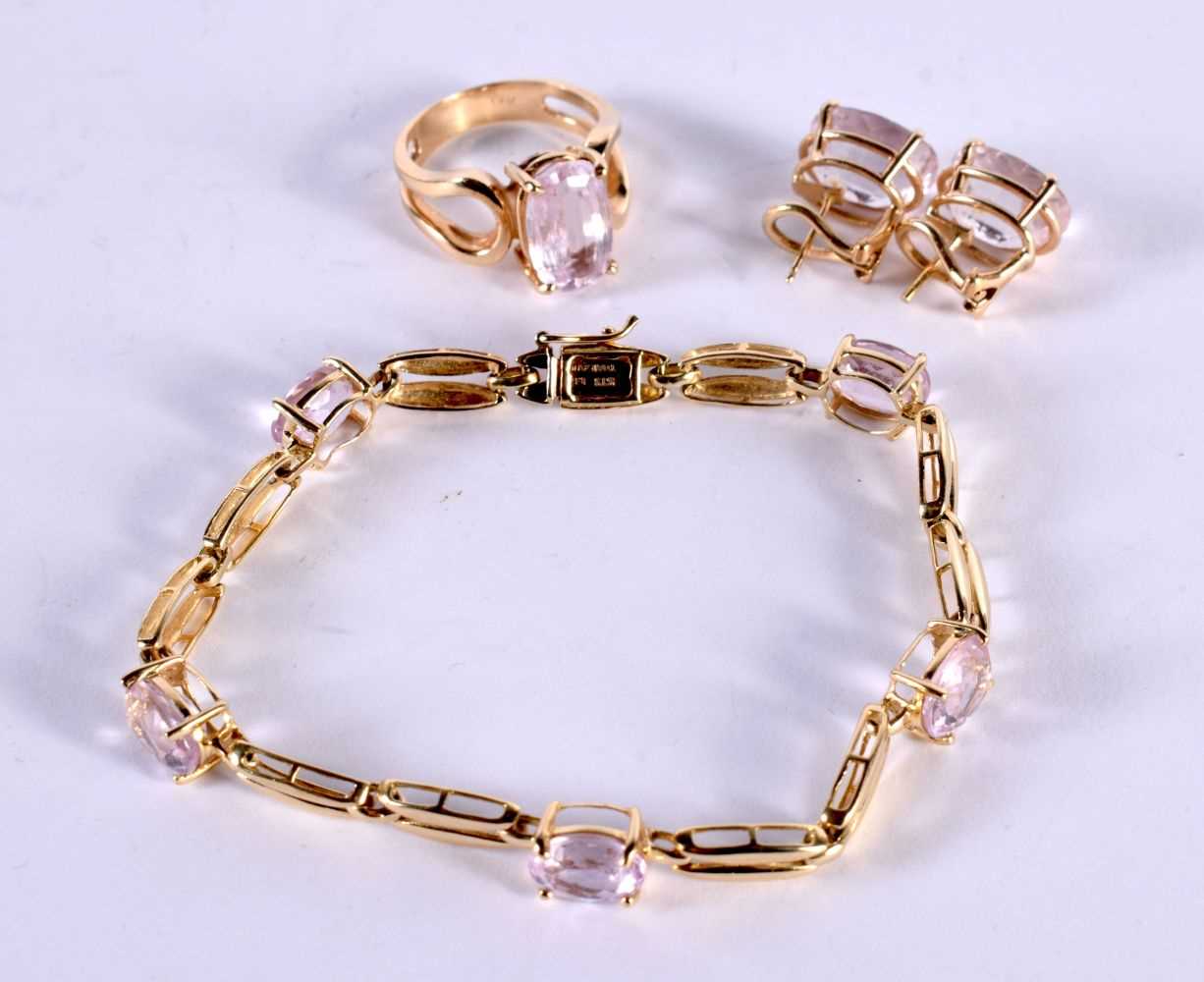 A 14CT GOLD AND GEM SET BRACELET, RING AND EARRINGS. Stamped 14K, Ring Size Q, Bracelet 19 cm - Image 3 of 4