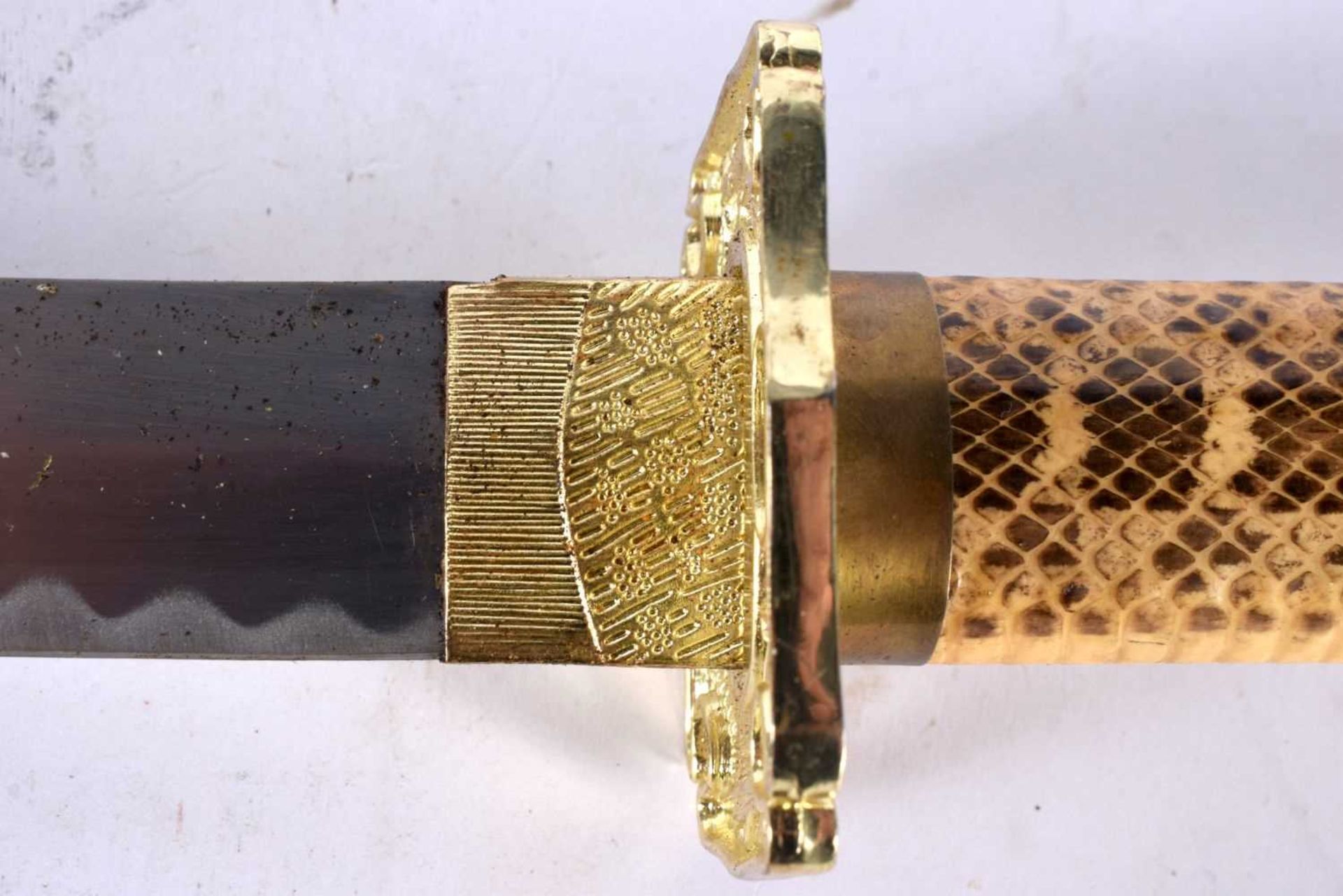 A JAPANESE TAISHO PERIOD STYLE SAMURAI SWORD. 50 cm long. - Image 3 of 7
