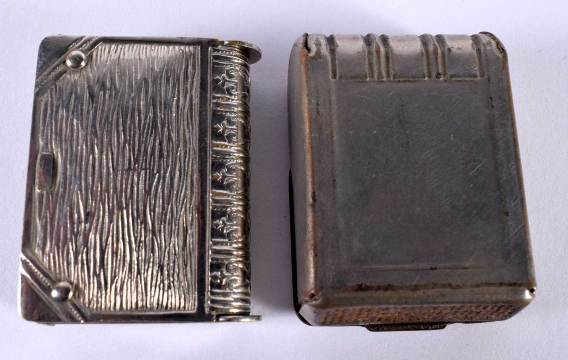 TWO SILVER PLATED NOVELTY VESTA CASES. 46.6 grams. Largest 4.5 cm x 3.5 cm. (2) - Image 2 of 3