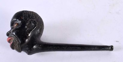 A RARE 19TH CENTURY PAINTED BLACKAMOOR NUBIAN CLAY PIPE. 128 grams. 18cm x 7cm.