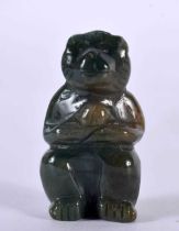 A CHINESE CARVED JADE BEAR. 39 grams. 5 cm x 3 cm.