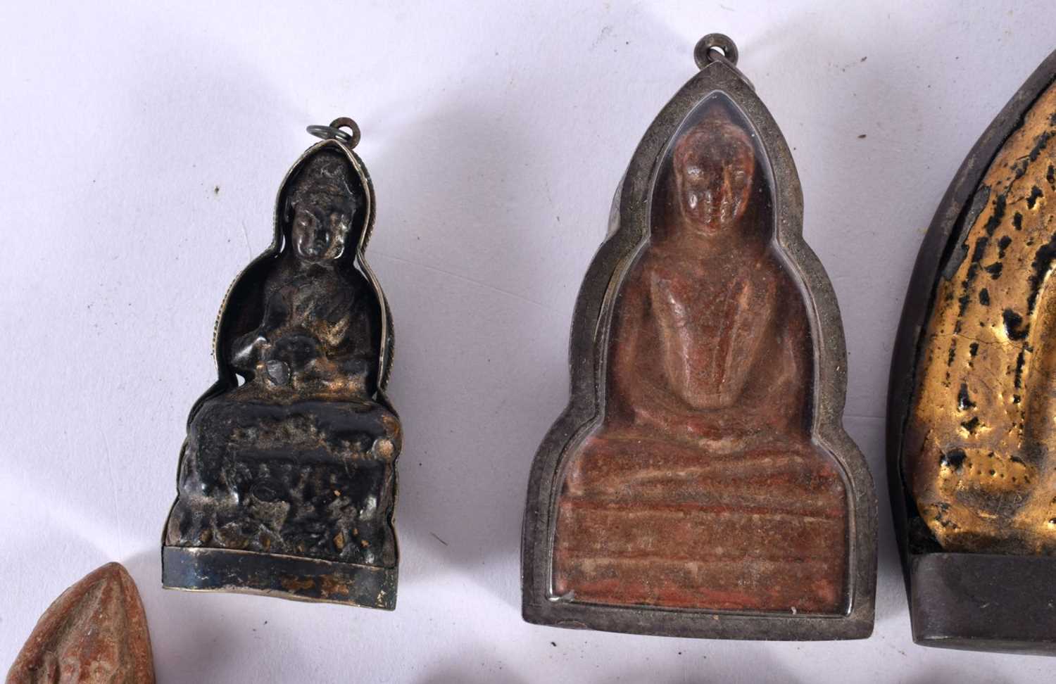 A GROUP OF 18TH/19TH CENTURY SOUTHEAST ASIAN BRONZE BUDDHA PLAQUES in various forms and sizes. - Image 2 of 8