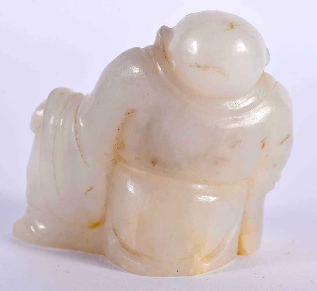 A CHINESE CARVED WHITE JADE BUDDHA 20th Century. 6 cm x 4 cm. - Image 4 of 5