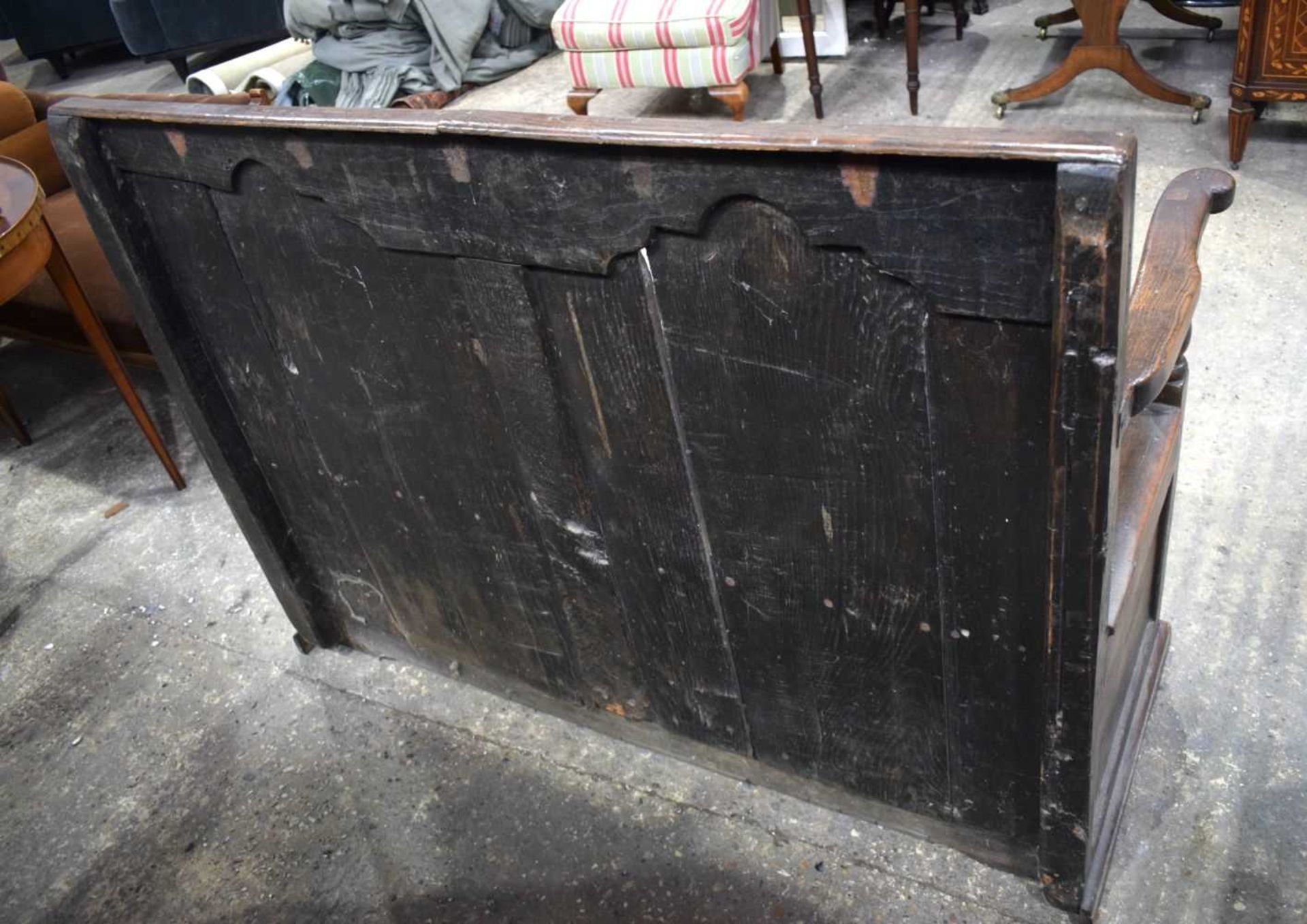 A 19th Century oak settle/blanket chest bearing "1720" inscription 120 x 134 x 59 cm - Image 5 of 6