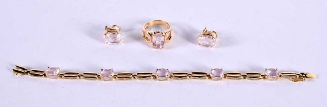 A 14CT GOLD AND GEM SET BRACELET, RING AND EARRINGS. Stamped 14K, Ring Size Q, Bracelet 19 cm