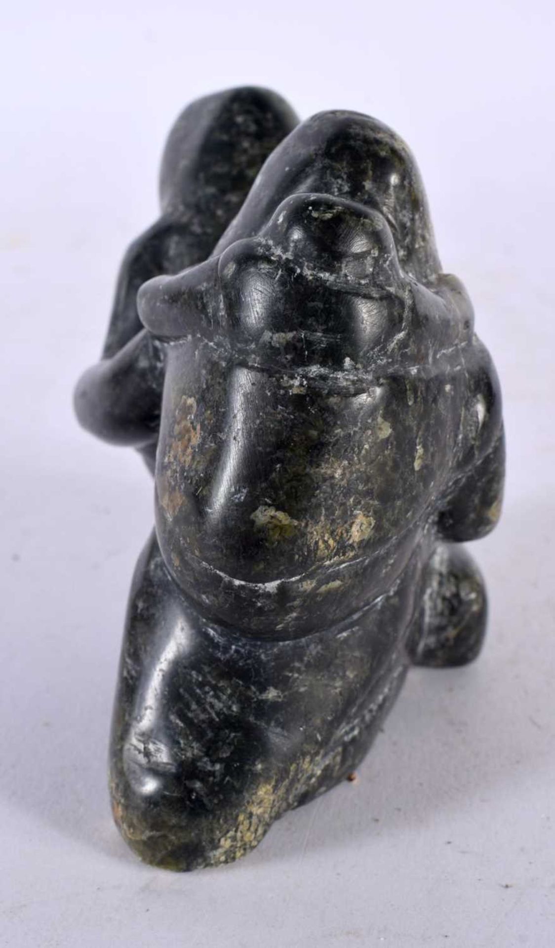 A NORTH AMERICAN INUIT TRIBAL CARVED STONE FIGURE OF A FAMILY. 9 cm x 8 cm. - Image 4 of 5