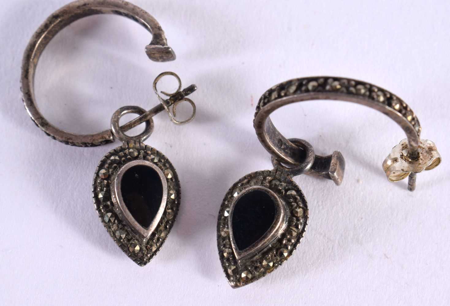 TWO PAIRS OF SILVER ART DECO STYLE EARRINGS. Stamped 925, Longest drop 5.3cm, total weight 14.5g ( - Image 2 of 4
