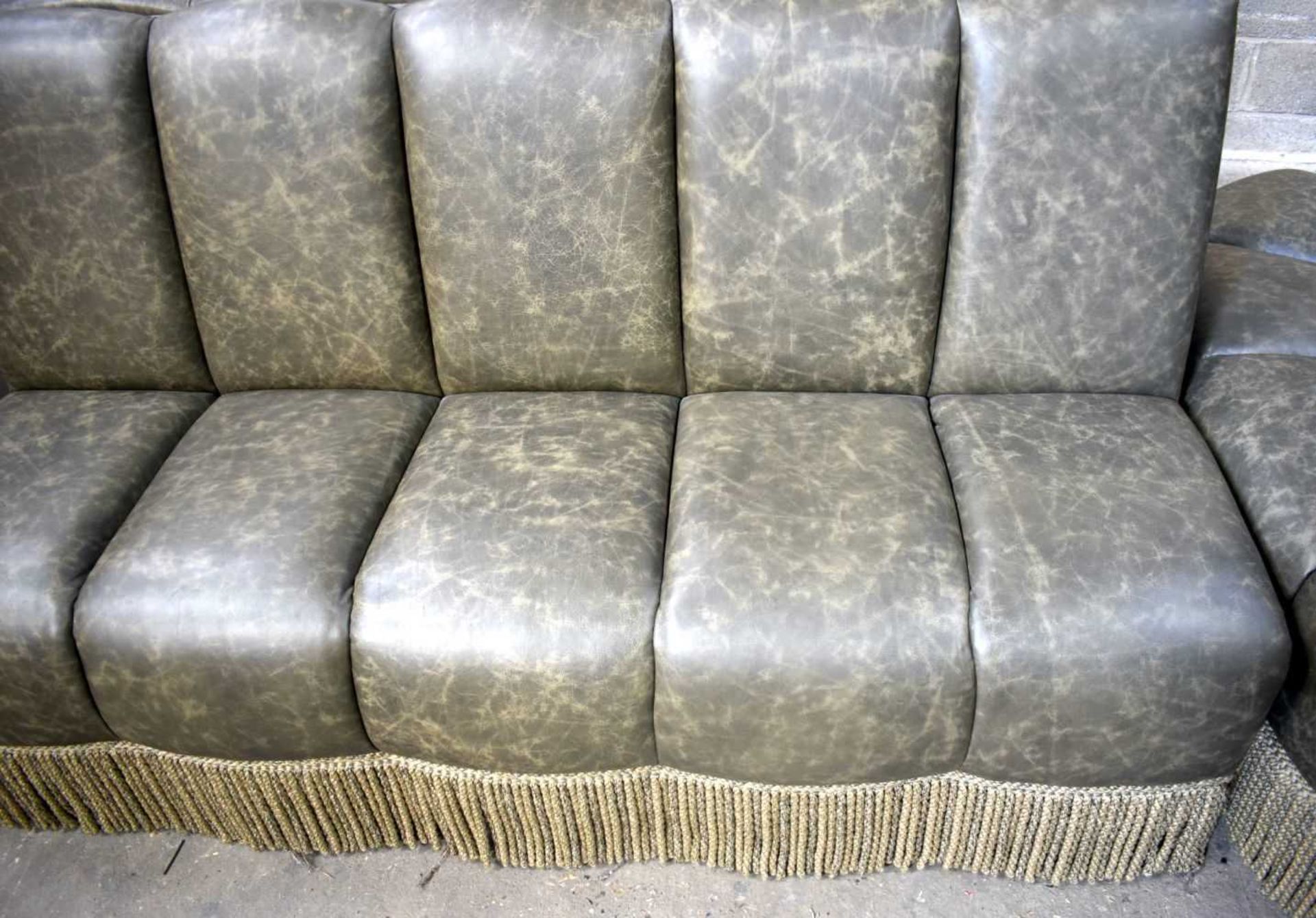 A large Oval Faux leather inter connecting Gallery Sofas with a central wooden panelled insert - Image 6 of 11
