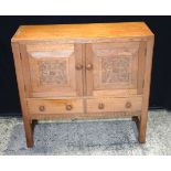 A Solid oak Arts and Craft style 2 drawer sideboard 86 x 90 x 32 cm.