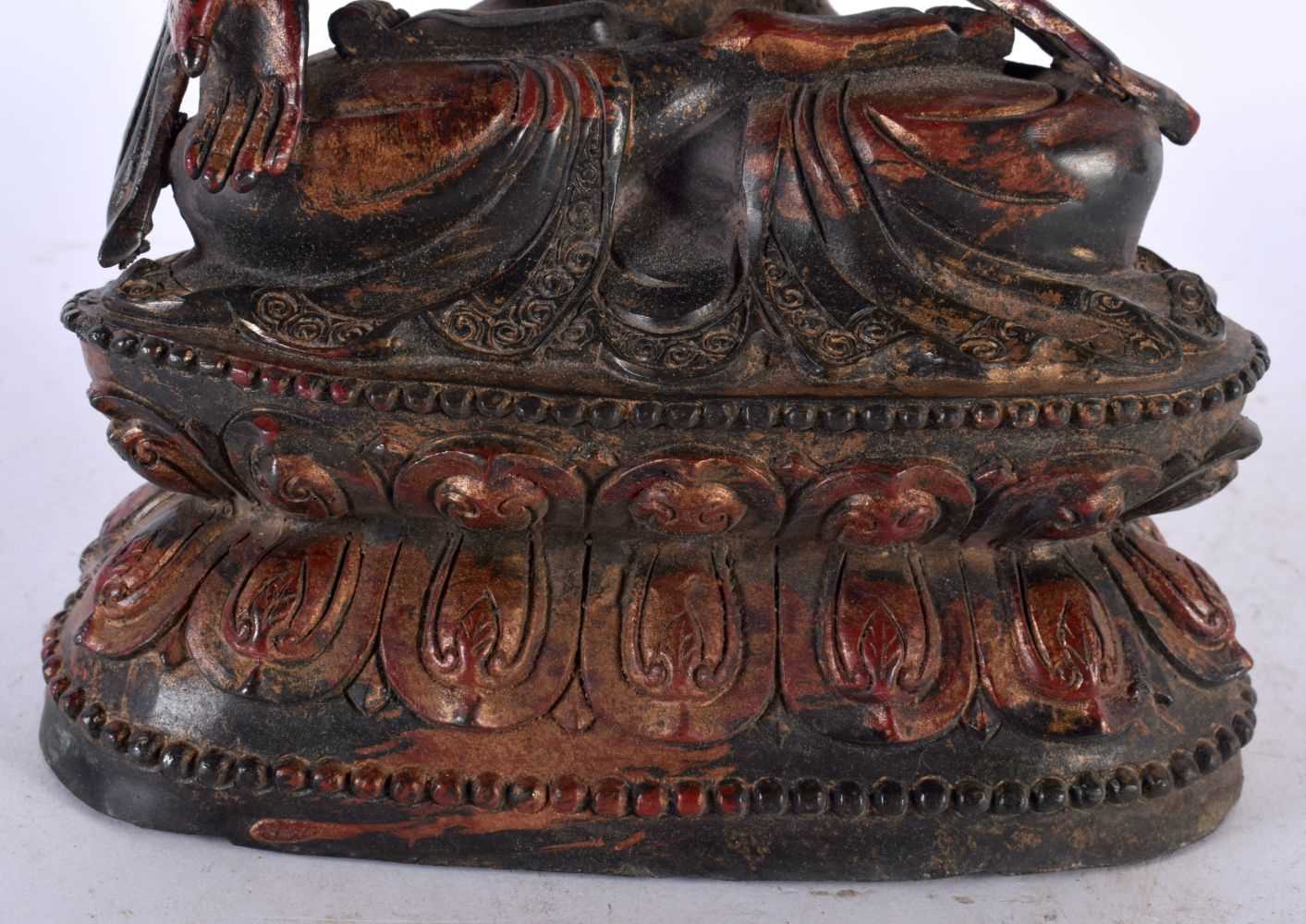 A CHINESE TIBETAN POLYCHROMED LACQUERED BRONZE BUDDHA 20th Century. 28cm x 12 cm. - Image 4 of 9