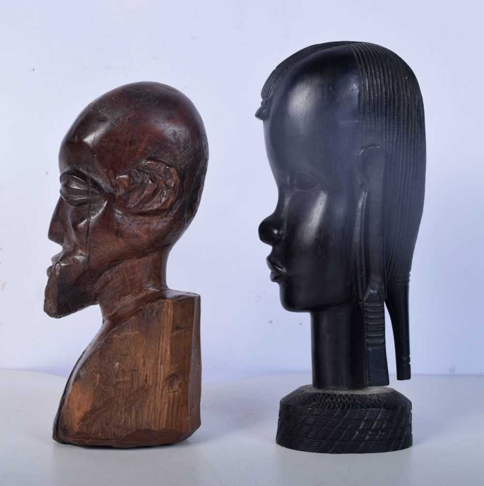 A carved Ebony African tribal bust together with another carved figure 22cm (2). - Image 2 of 4