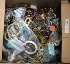 ASSORTED COSTUME JEWELLERY. (qty)