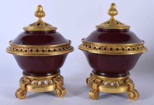 A PAIR OF 19TH CENTURY FRANCO JAPANESE ORMOLU MOUNTED LACQUER BOWLS AND COVERS the ormolu stamped