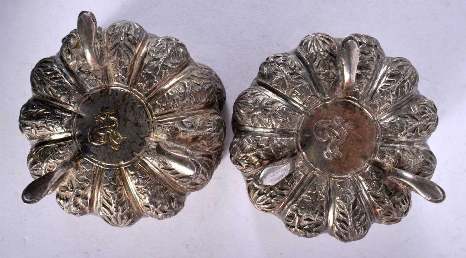 A Pair of Middle Eastern / Indian Silver Gilt Lined Condiment Bowls with Fish Feet. 7.7cm x 5.9cm, - Image 4 of 4